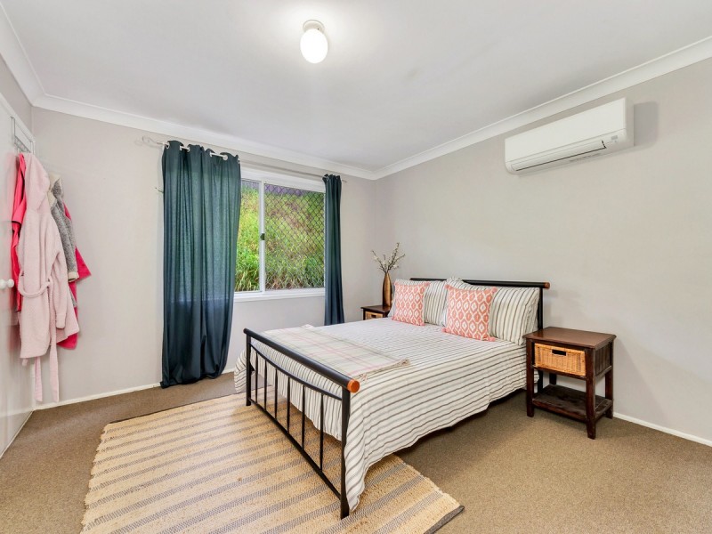 16 Selleck Close, Mcdowall QLD 4053
