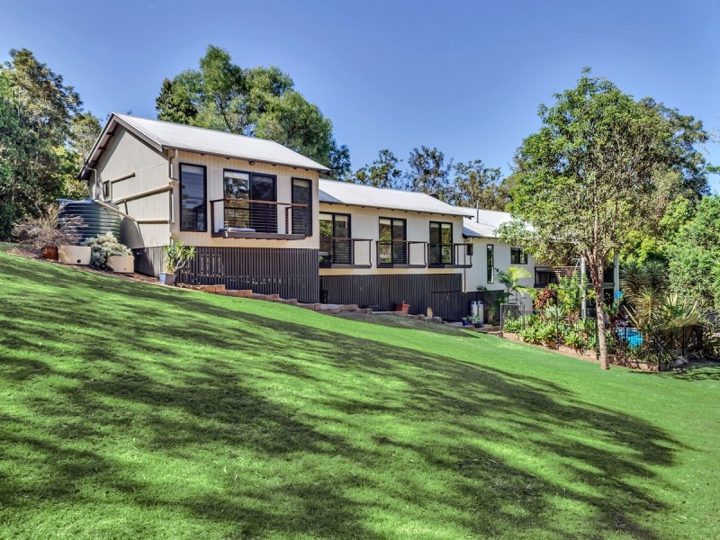 2 Willow Glen Court, Bunya QLD 4055