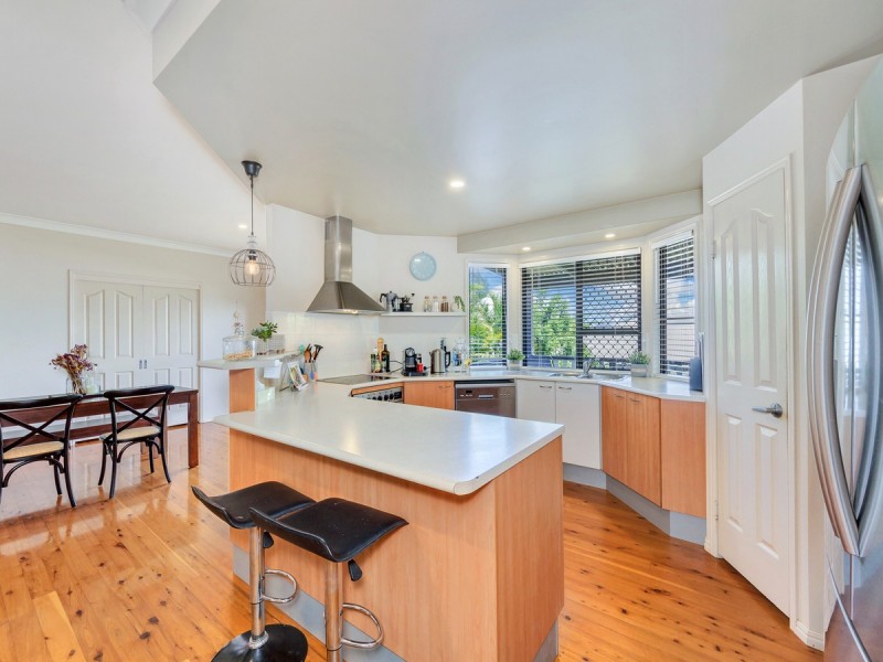 12 Rothschild Street, Eatons Hill QLD 4037