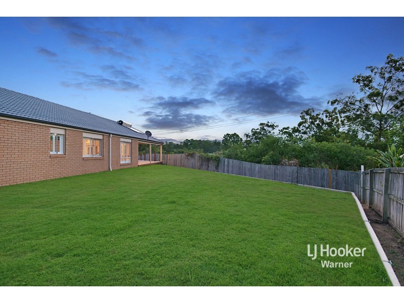 6 Chestnut Place, Warner QLD 4500