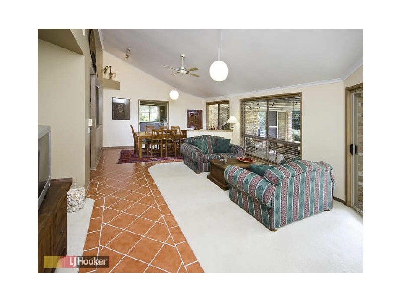 25 Listonia Drive, Albany Creek QLD 4035