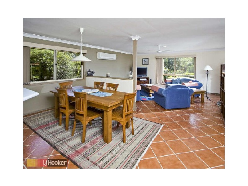 25 Listonia Drive, Albany Creek QLD 4035