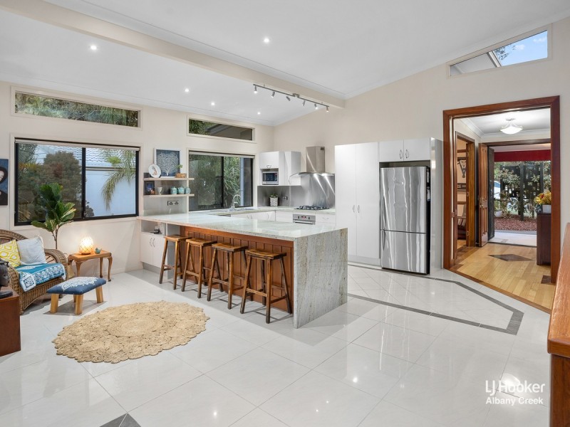 23 Minerva Court, Eatons Hill QLD 4037