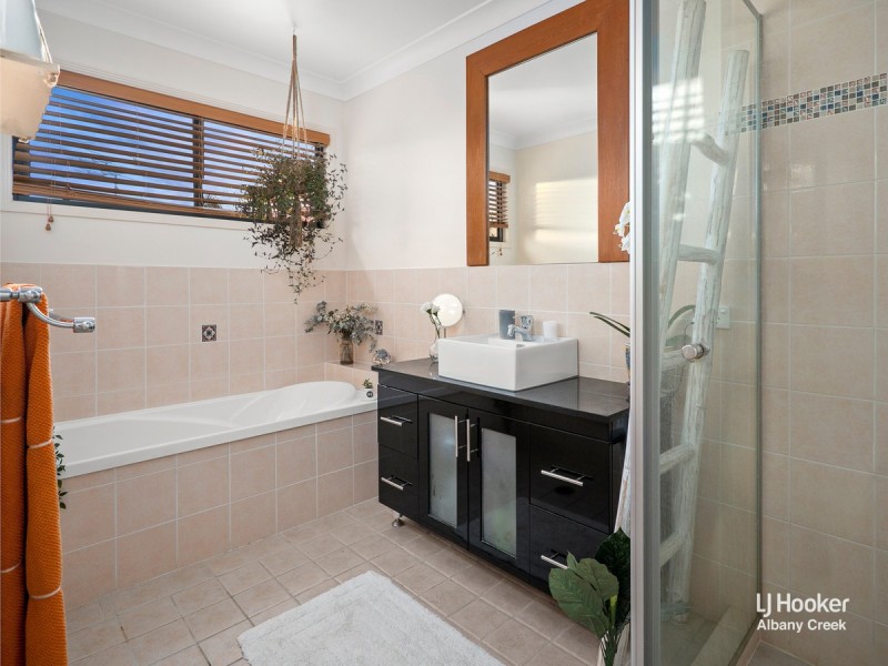 23 Minerva Court, Eatons Hill QLD 4037