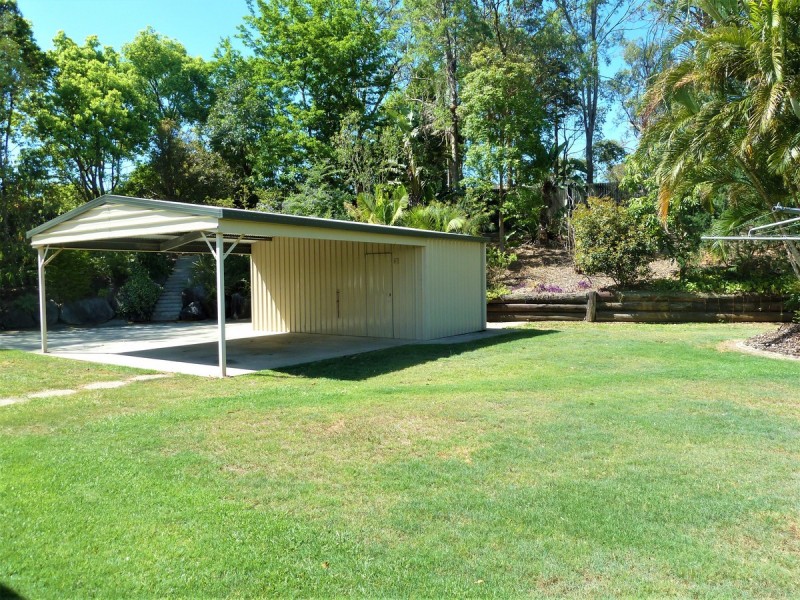 62 Eatons Crossing Road, Eatons Hill QLD 4037