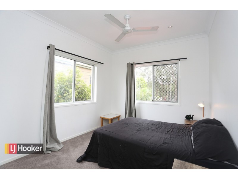 8 Melia Court, Eatons Hill QLD 4037