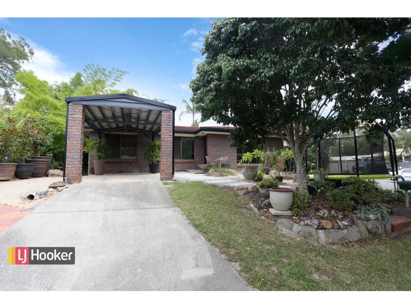 2 Kaoriki Court, Albany Creek QLD 4035