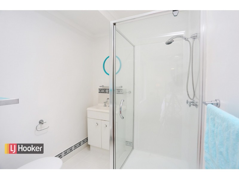 2 Kaoriki Court, Albany Creek QLD 4035