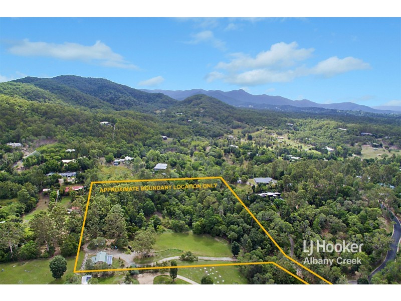 8 Pinbarren Place, Yugar QLD 4520