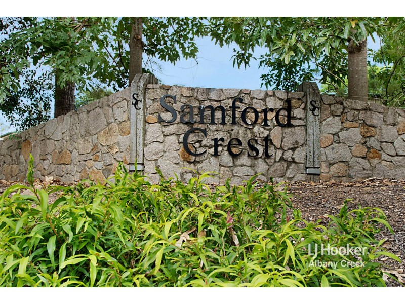 8 Pinbarren Place, Yugar QLD 4520