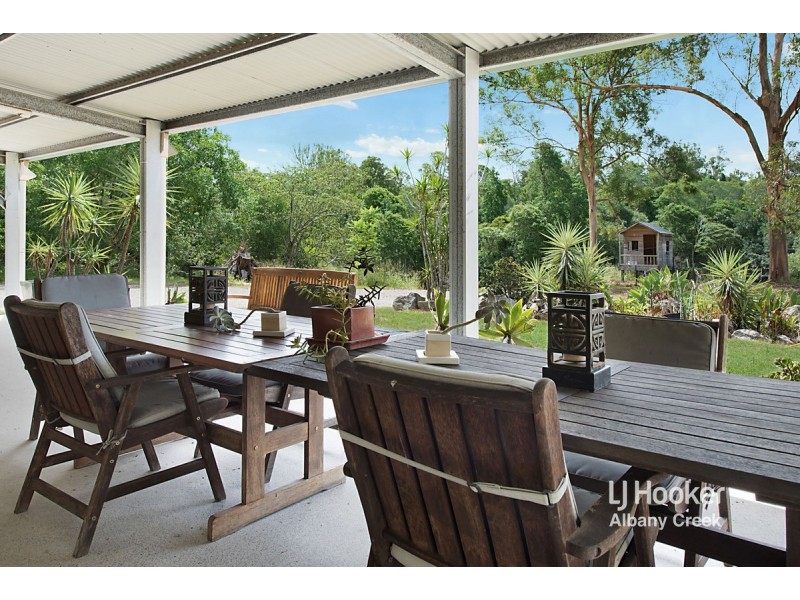 8 Pinbarren Place, Yugar QLD 4520