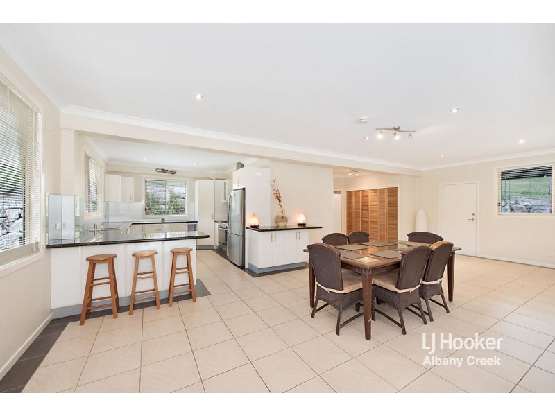 8 Pinbarren Place, Yugar QLD 4520