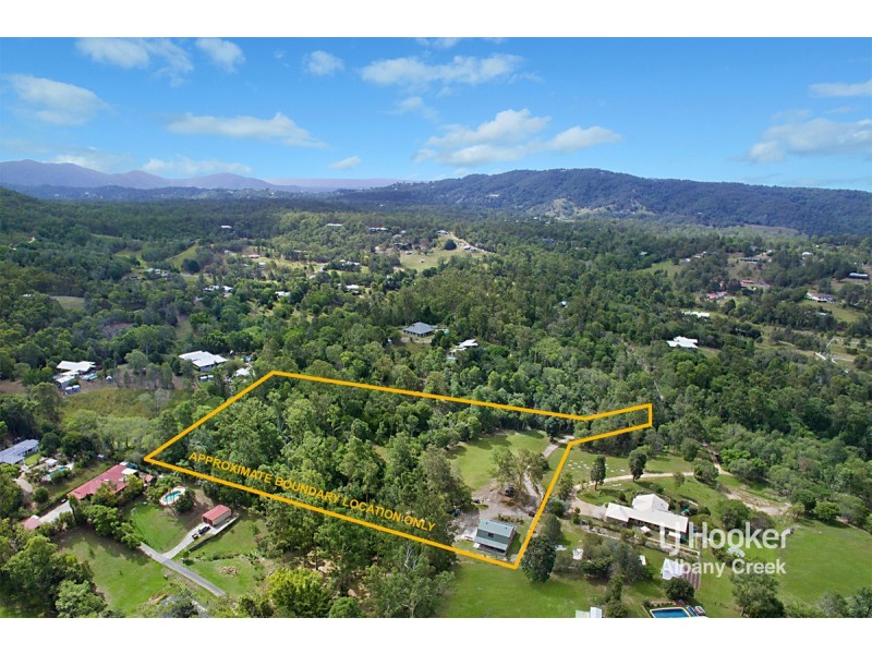 8 Pinbarren Place, Yugar QLD 4520