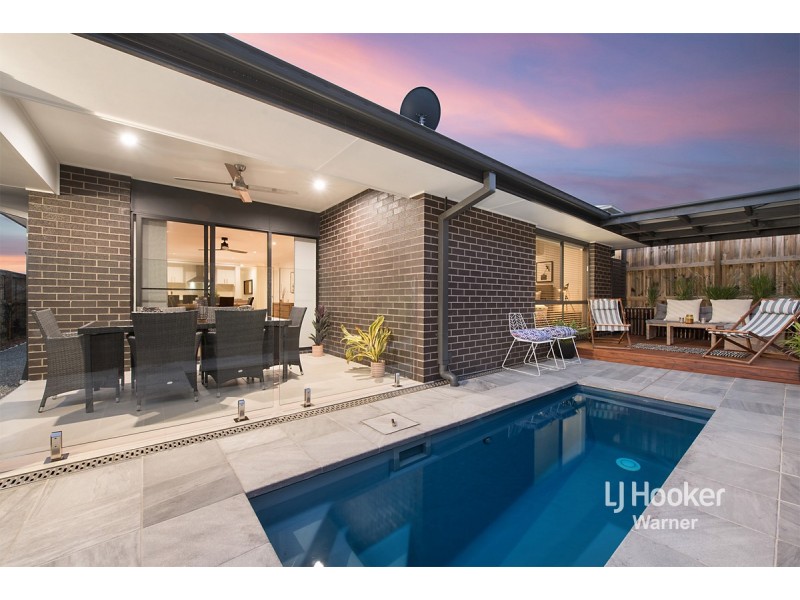 16 Halpine Parade, Warner QLD 4500