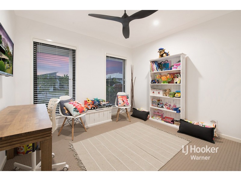 16 Halpine Parade, Warner QLD 4500