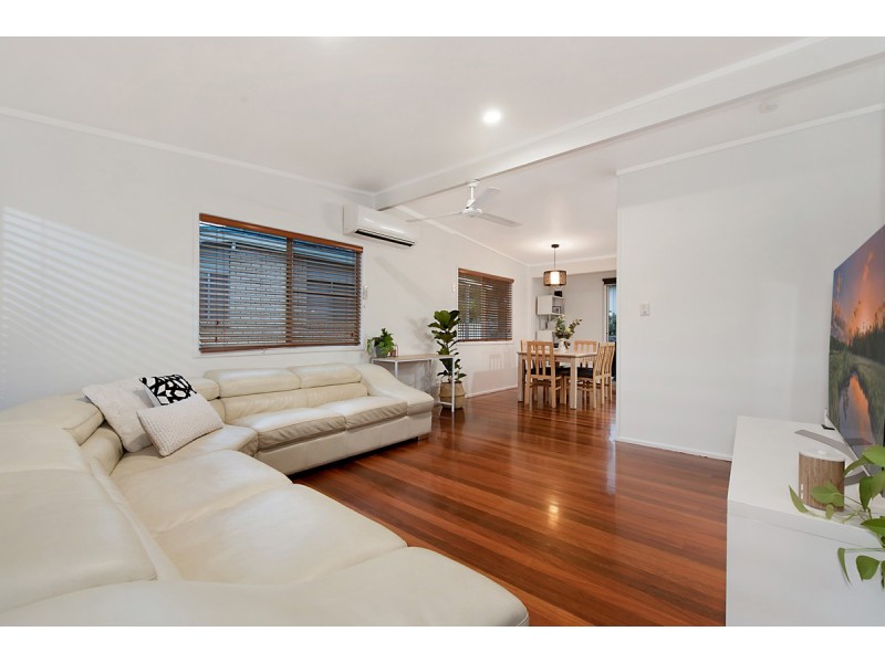 21 Novak Street, Everton Park QLD 4053