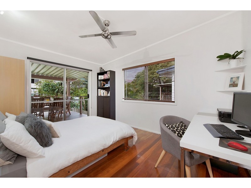 21 Novak Street, Everton Park QLD 4053