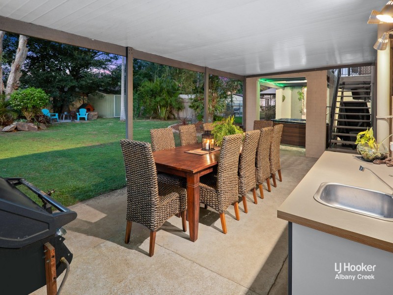 3 Caradon Street, Albany Creek QLD 4035