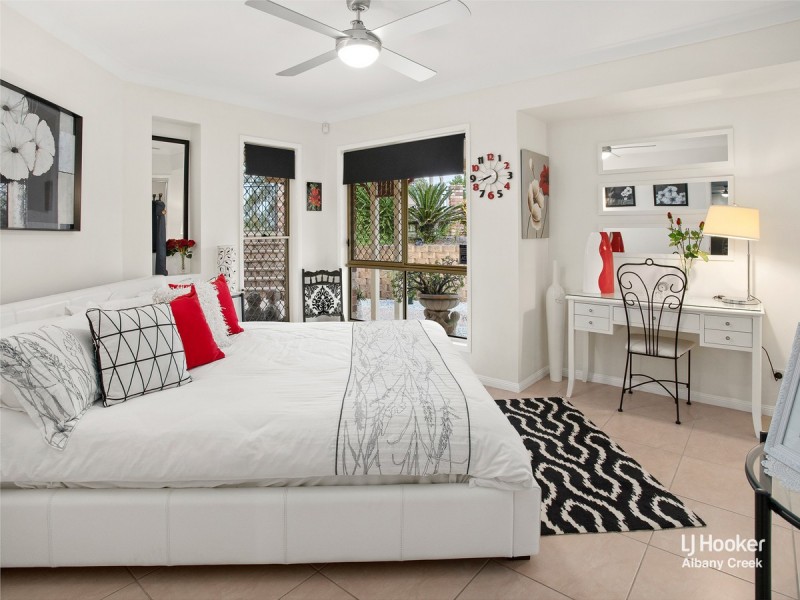 36 Fischle Road, Cashmere QLD 4500