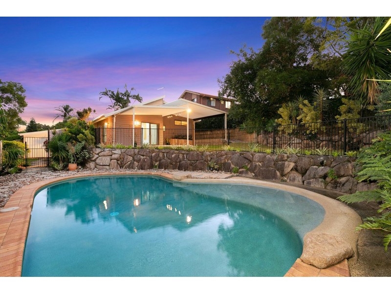 4 Jocasta Street, Eatons Hill QLD 4037