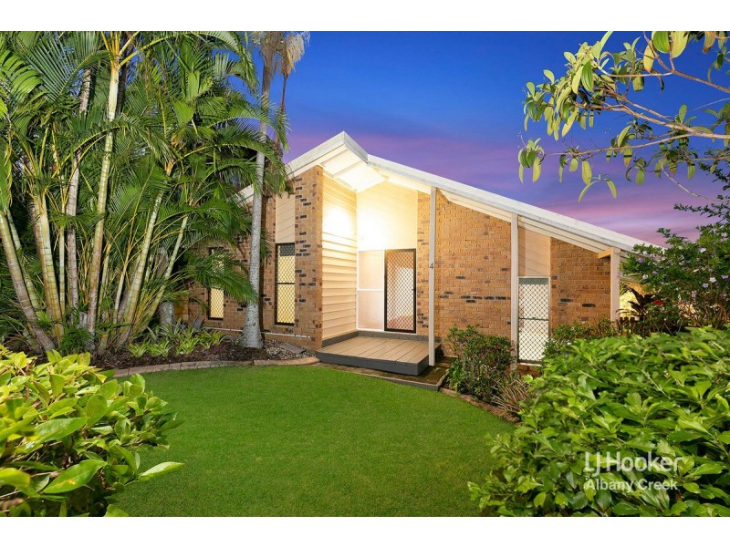 4 Jocasta Street, Eatons Hill QLD 4037