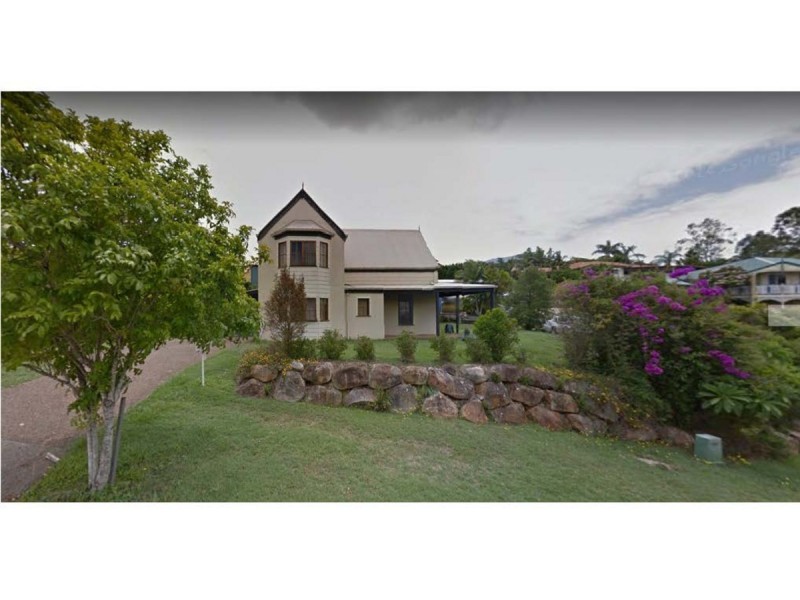 100 Saraband Drive, Eatons Hill QLD 4037