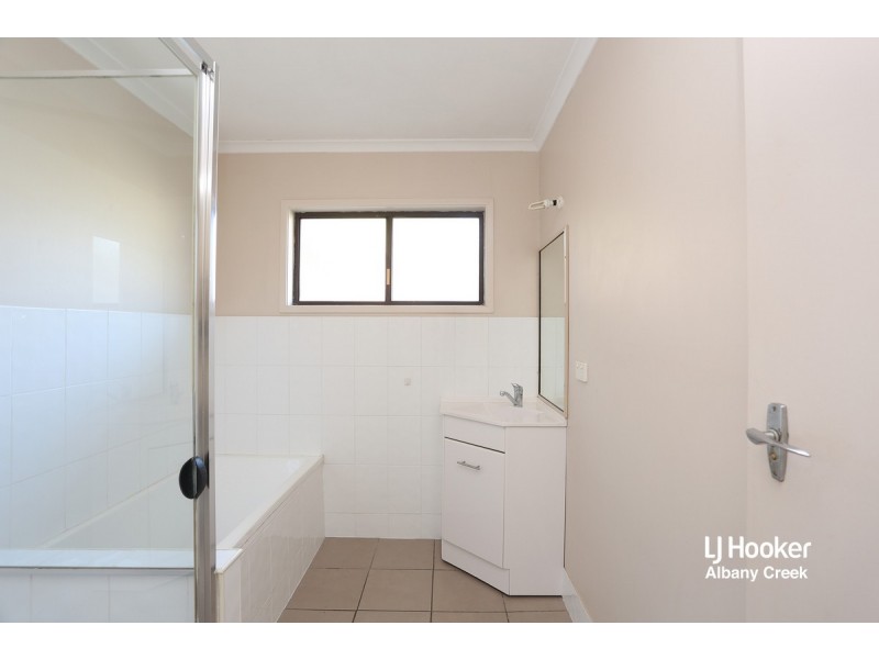 10 Malvern Road, Albany Creek QLD 4035