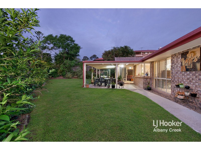 11 Gum Leaf Court, Albany Creek QLD 4035