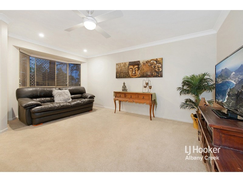 11 Gum Leaf Court, Albany Creek QLD 4035