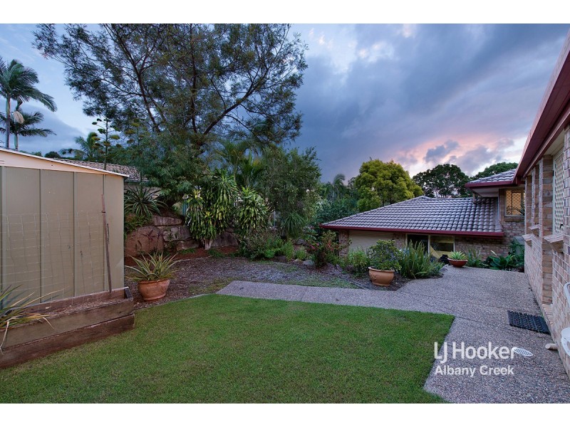 11 Gum Leaf Court, Albany Creek QLD 4035