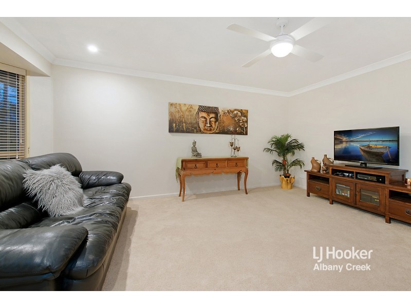 11 Gum Leaf Court, Albany Creek QLD 4035