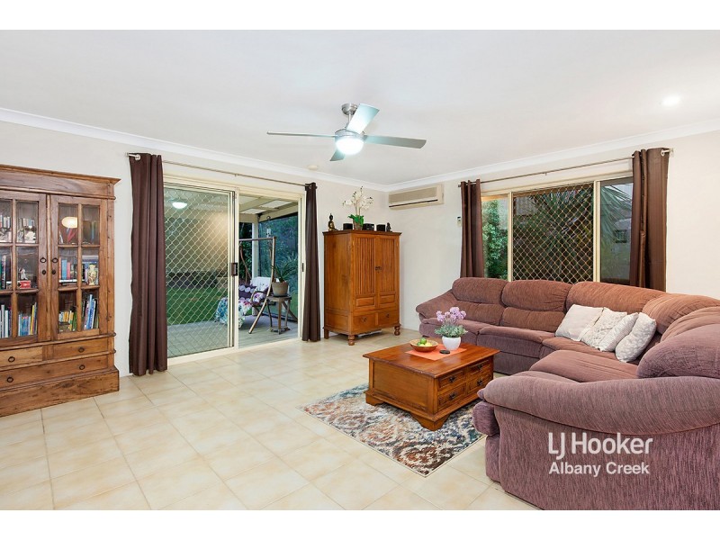 11 Gum Leaf Court, Albany Creek QLD 4035