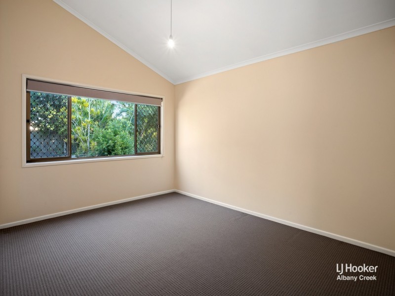 4 Danaus Court, Eatons Hill QLD 4037
