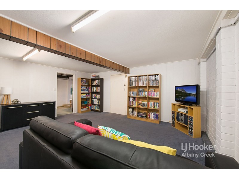 10 Pleasant Court, Albany Creek QLD 4035