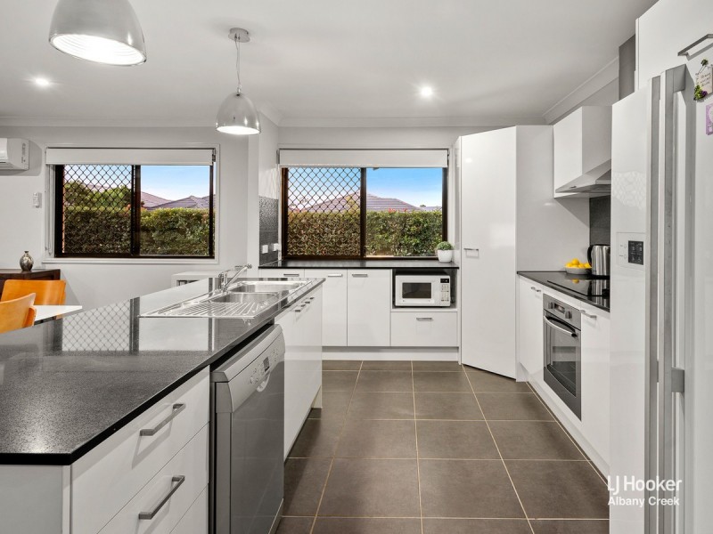 2 Kidston Crescent, Warner QLD 4500