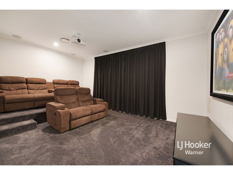 127 Cootharaba Crescent, Warner QLD 4500