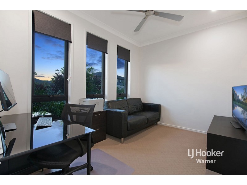 127 Cootharaba Crescent, Warner QLD 4500
