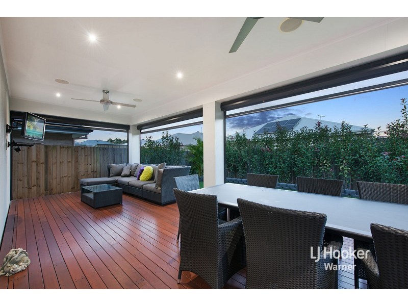 127 Cootharaba Crescent, Warner QLD 4500