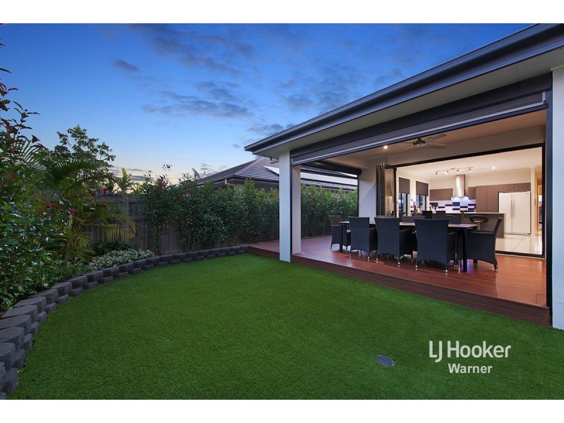 127 Cootharaba Crescent, Warner QLD 4500