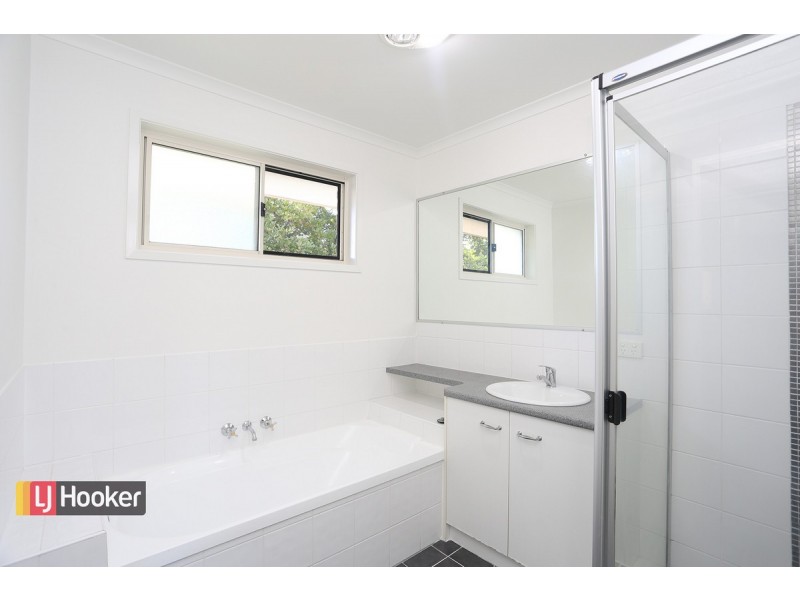 4/6 Station Road, Burpengary QLD 4505