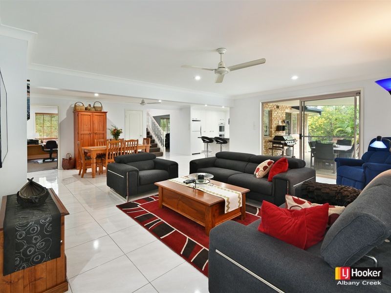 12 Montego Court, Eatons Hill QLD 4037