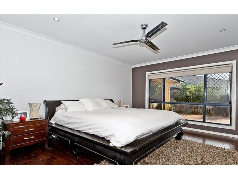 8 Mannikin Street, Narangba QLD 4504
