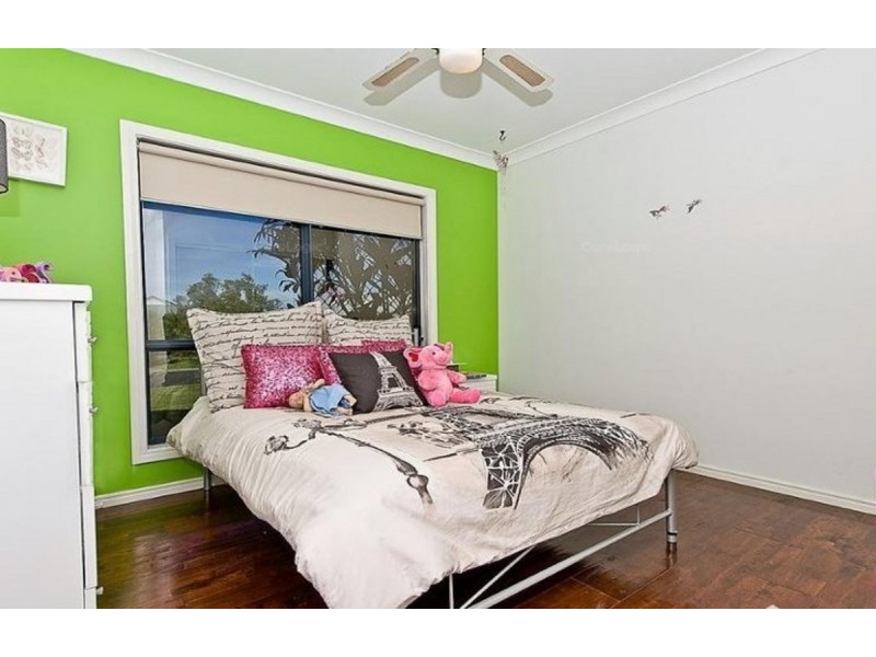 8 Mannikin Street, Narangba QLD 4504