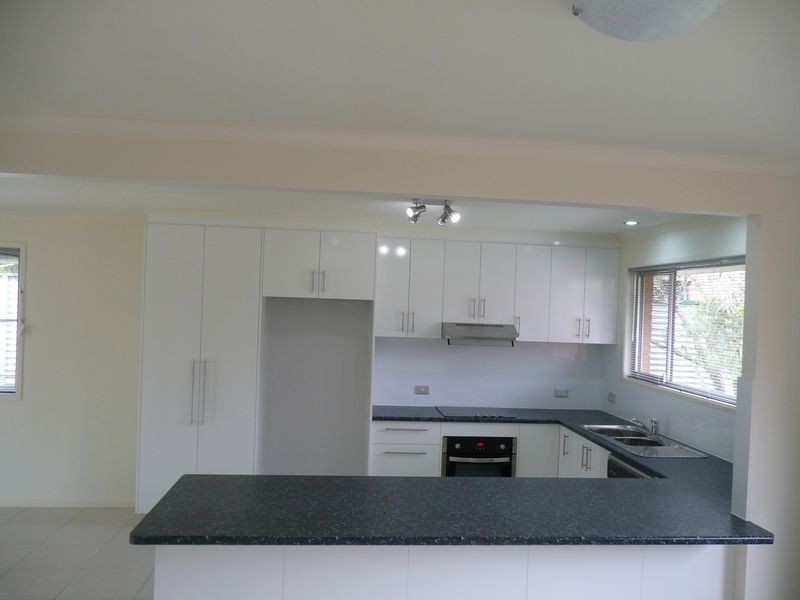 38 Willow Street, Albany Creek QLD 4035