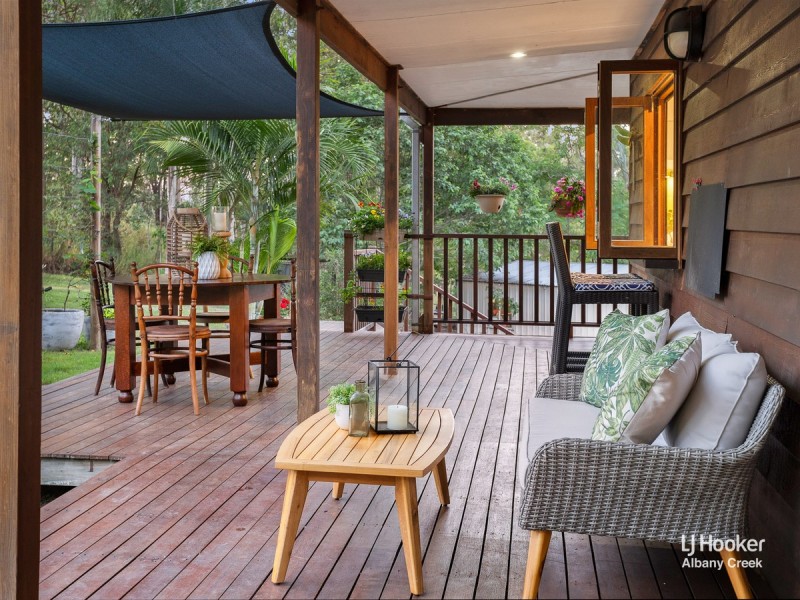 17 Eden Drive, Eatons Hill QLD 4037