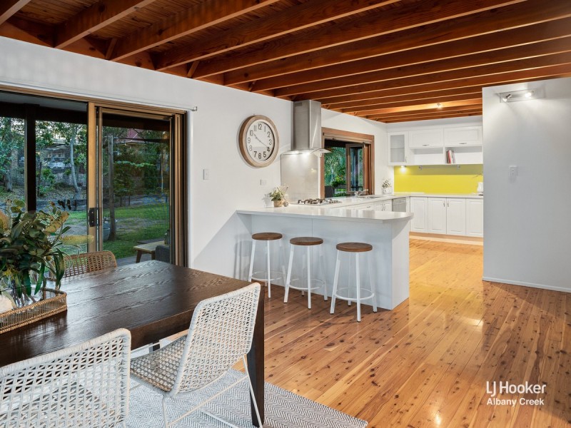 17 Eden Drive, Eatons Hill QLD 4037