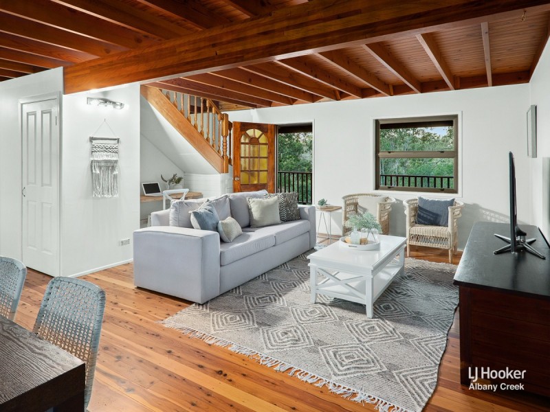 17 Eden Drive, Eatons Hill QLD 4037