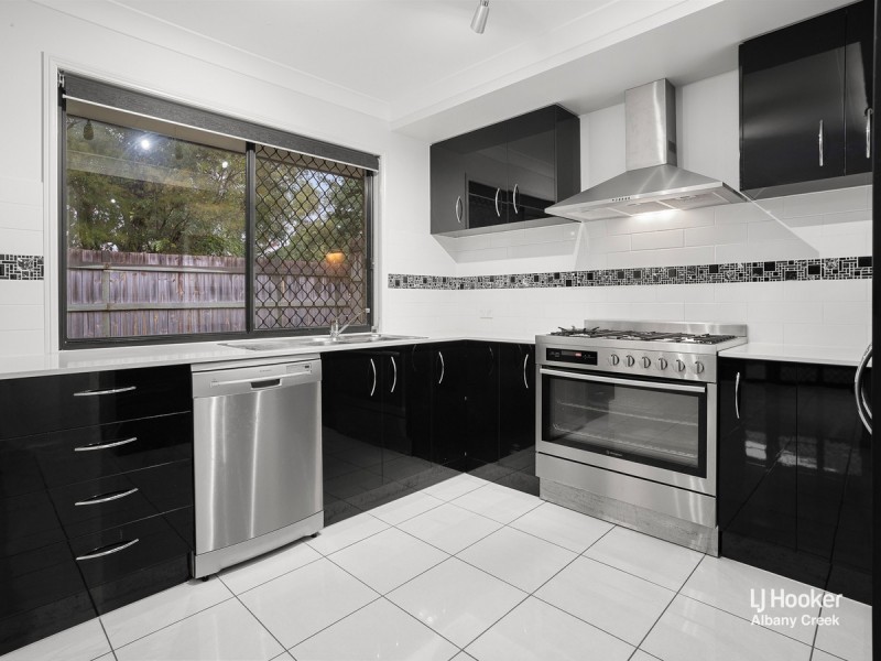 43 Fleet Circuit, Bray Park QLD 4500