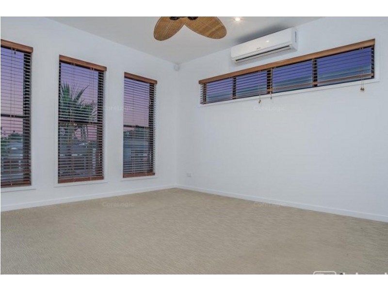 118 Kurrajong Drive, Warner QLD 4500