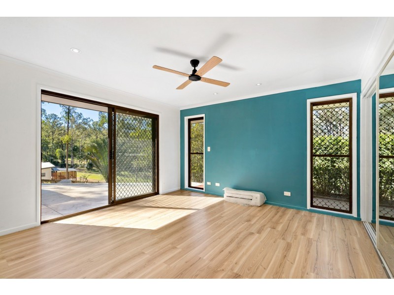 25 Paddy Road, Warner QLD 4500